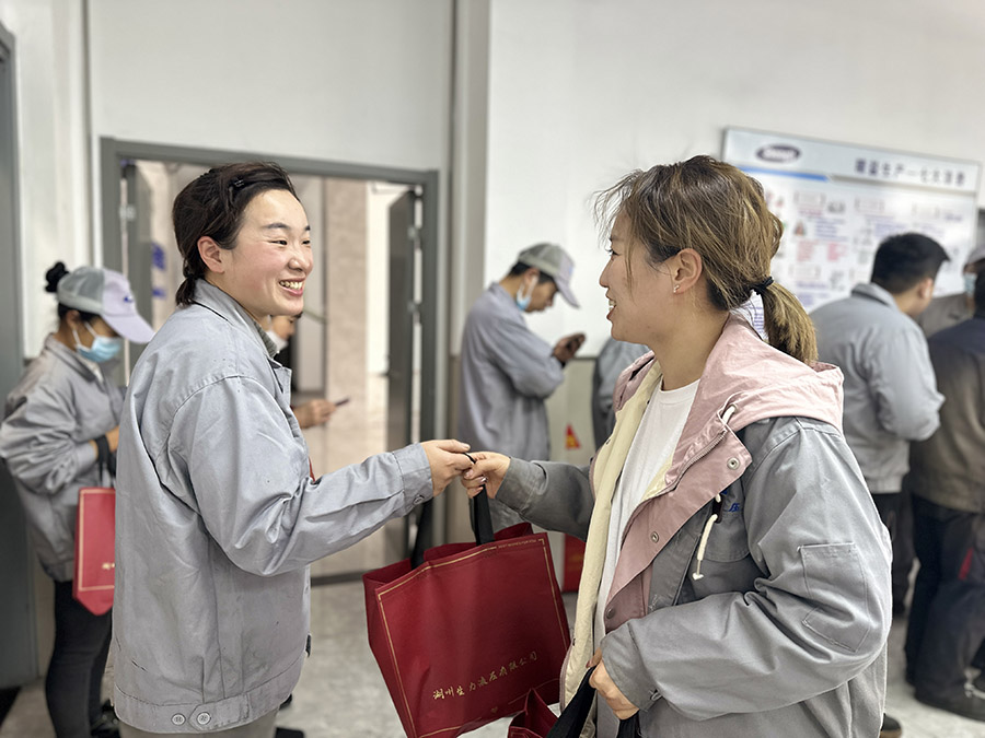 【296】湖州生力液压有限公司：芳华绽放，开展三八妇女节特别活动.jpg